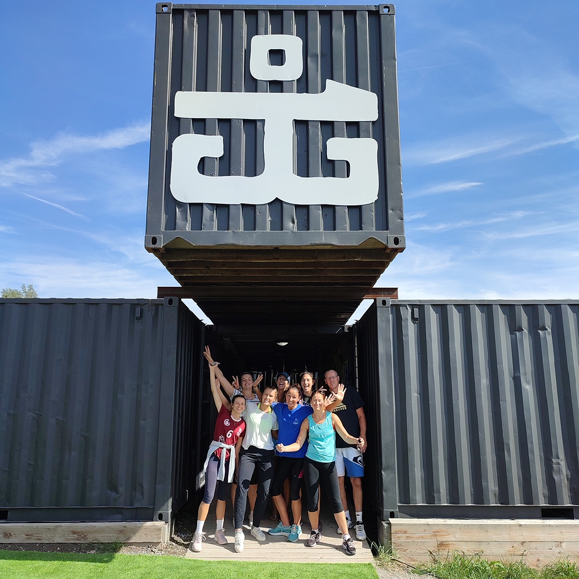CONTAINERS PARK - DOCK13