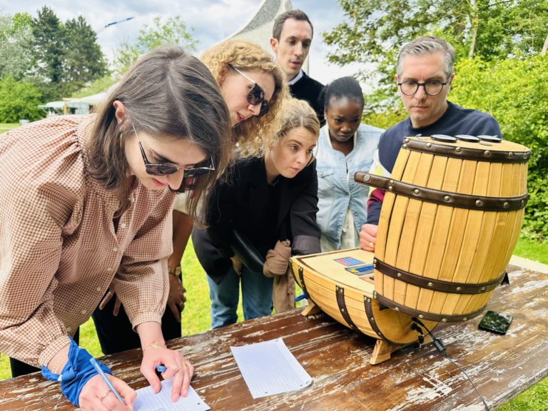 animation team building outdoor à Lille avec jeu de piste et escape game