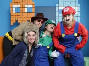 Séminaire d’entreprise avec tournoi Mario Kart et ambiance rétro gaming années 90